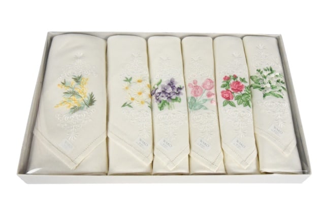 Japanese Luxury Wako Embroidered Handkerchiefs (1 of 5)