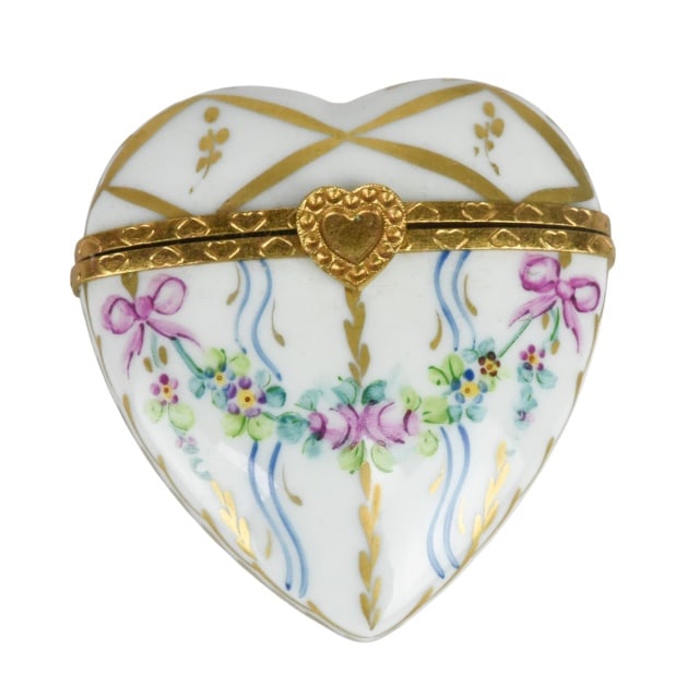 Limoges France Heart Shaped Trinket Box (1 of 6)