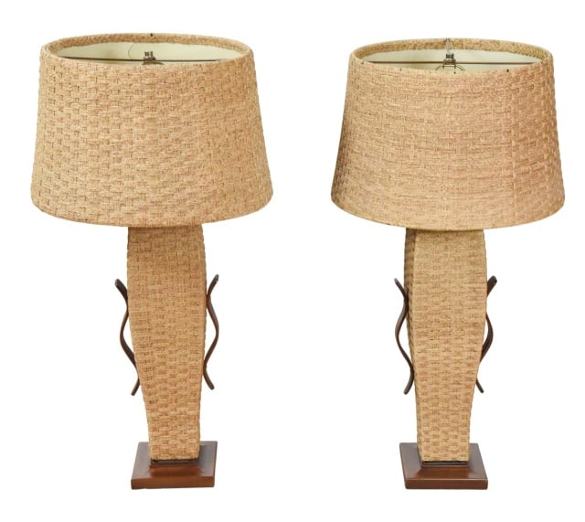 Pair Woven Wicker & Burlap Drum Shade Lamps: Pair Woven Wicker and Burlap Drum Shade Table Lamps.Measures 36 inches x 7 inches x 7 inches.Shades measures 12 inches x 18 inches.