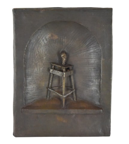 Thomas McAnulty Bronze Wall Sculpture Dated 1991: Thomas McAnulty Bronze Wall Sculpture Dated 1991 Depicting Table within Architectural Niche.Measures 10 inches x 8 inches.
