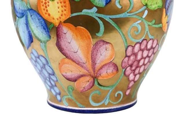 Decorative Painted Ceramic Lidded Ginger Jar - 4