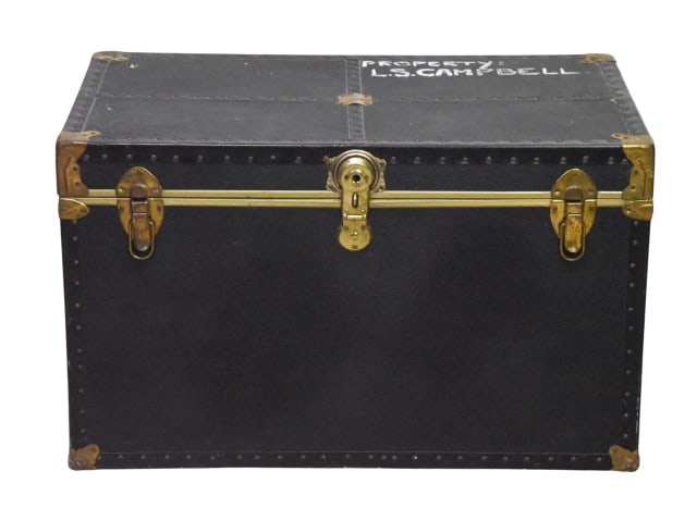 Vintage Black Trunk w/ Gold Hardware & Latch Locks: Vintage Black Trunk with Gold Hardware and Latch Locks.Measure 22 inches x 36 inches x 21 inches.