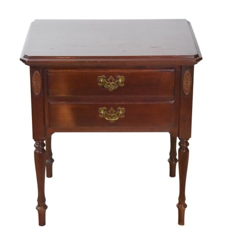 Hepplewhite Style Carved Mahogany Side Table (1 of 12)