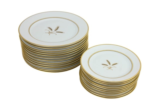Rosenthal Germany Dinner Service pattern Bountiful - 14