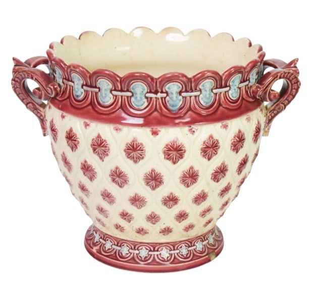 Gustave De Bruyn Majolica Ceramic Jardiniere: French Gustave De Bruyn Majolica Ceramic Jardiniere PlanterMeasures 11.5 inches x 15 inches x 12 inches. Please note that there is a chip on the bottom edge of the planter.