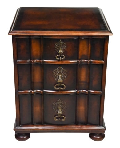 20th Dutch Baroque Style Chest of Drawers: 20th Dutch Baroque Style Chest of Drawers.Measures 30.5 inches x 24 inches x 22 inches.