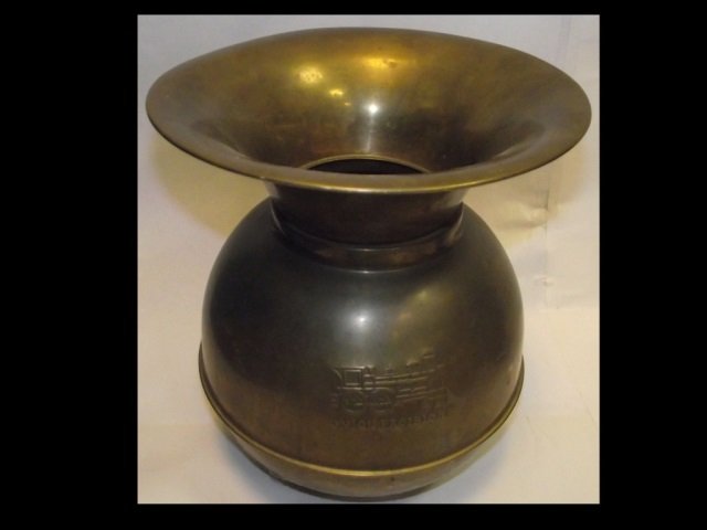 Antique Brass Union Pacific Spittoon: Antique brass Union Pacific spittoon. 9 1/4 diameter x 10 1/4" H, very good vintage condition."