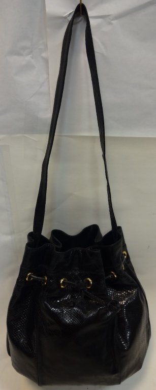 Vintage Black Judith Leiber Purse: Vintage black Judith Leiber purse, from a Park Ave. estate, very good condition.