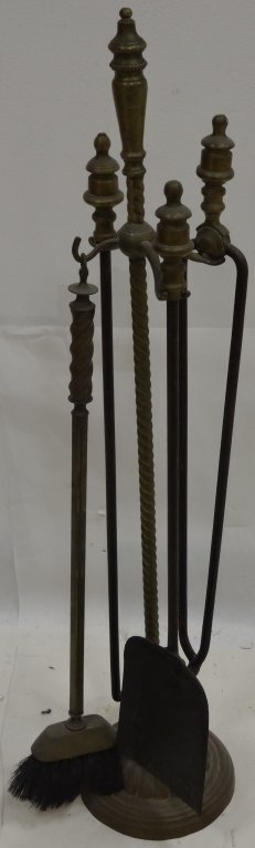 Vintage Set of Fireplace Tools with Stand: Vintage set of fireplace tools with stand (stand measures 28 H x 6" W). Very good used condition."