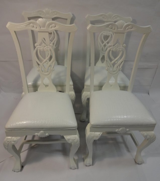 Set of 4 Vintage White Baker Dining Chairs: Set of four white baker dining chairs. 20 3/4" W x 21 1/2" D x 42" H, very good vintage condition.