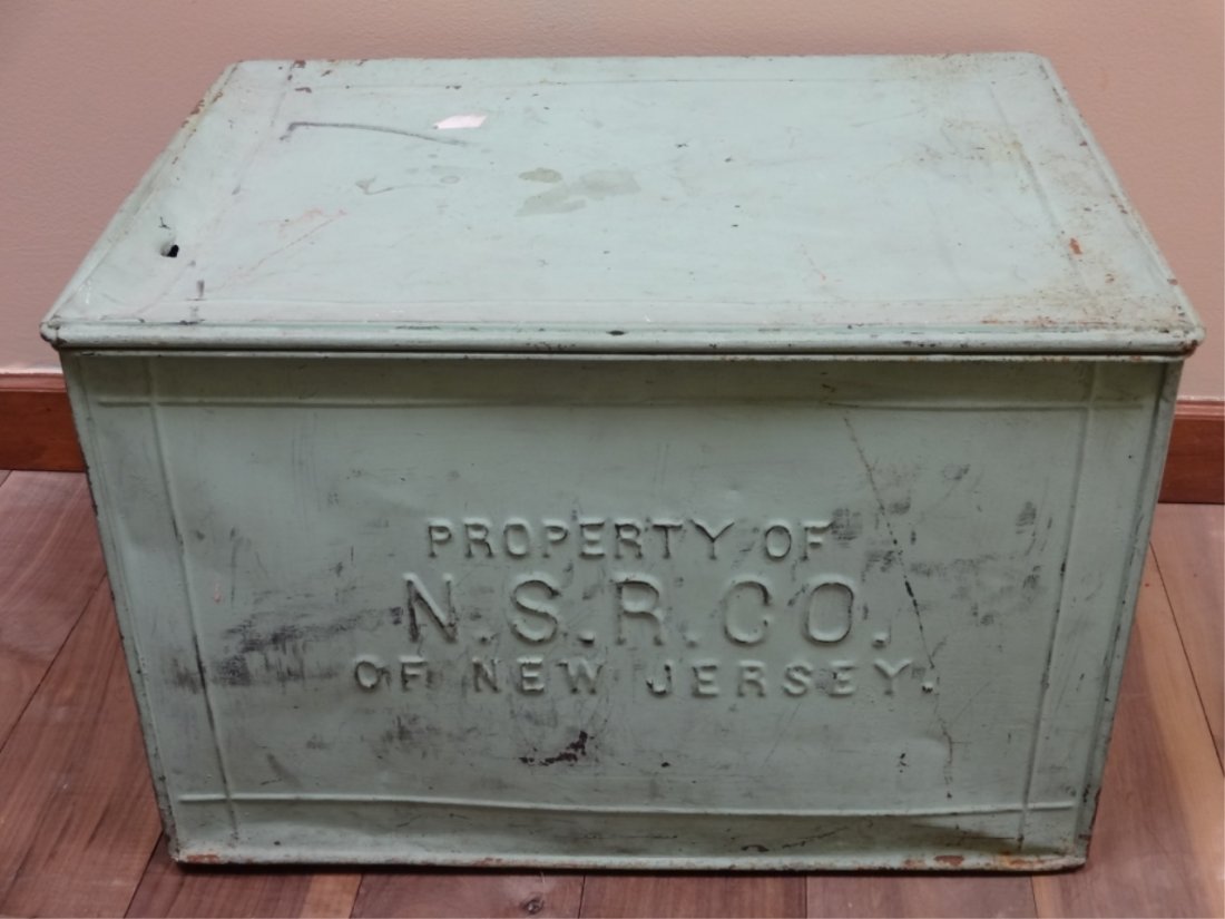 Vintage N.S.R. Corp/NJ Green Metal Storage Box: Vintage green metal storage bo, N.S.R. Corporation of New Jersey. 21 3/8" W x 16" D x 14 1/4" H, good used condition (one hole on top).