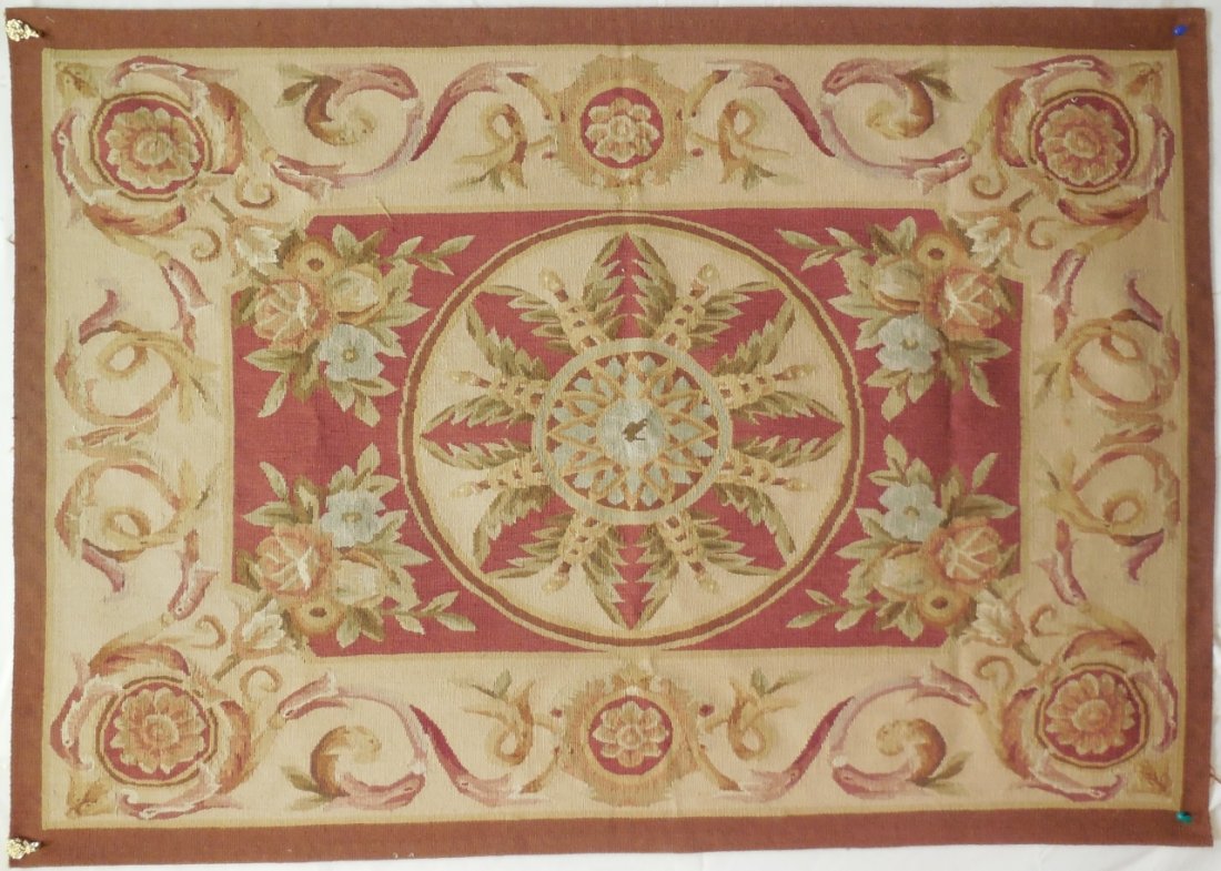 Small Chinese Throw Rug: A small Chinese throw rug. 2' 7" x 3' 7". Excellent condition.