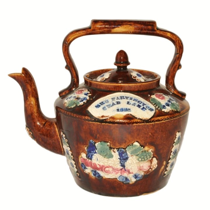 Rockingham Teapot "MRS. PARTINGTON CRAB LANE 1891" Apr 11, 2015