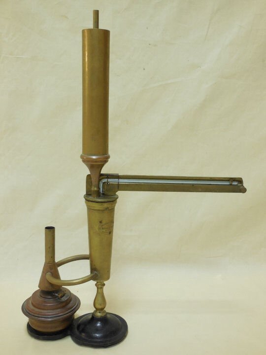 Antique French Wine Ebullioscope - E. Malligand: Antique French ebullioscope made by E. Malligand & Fils. Ebullioscope measures the alcohol content in wines. From the 1800's. Includes storage box and paperwork. In very good original condition.