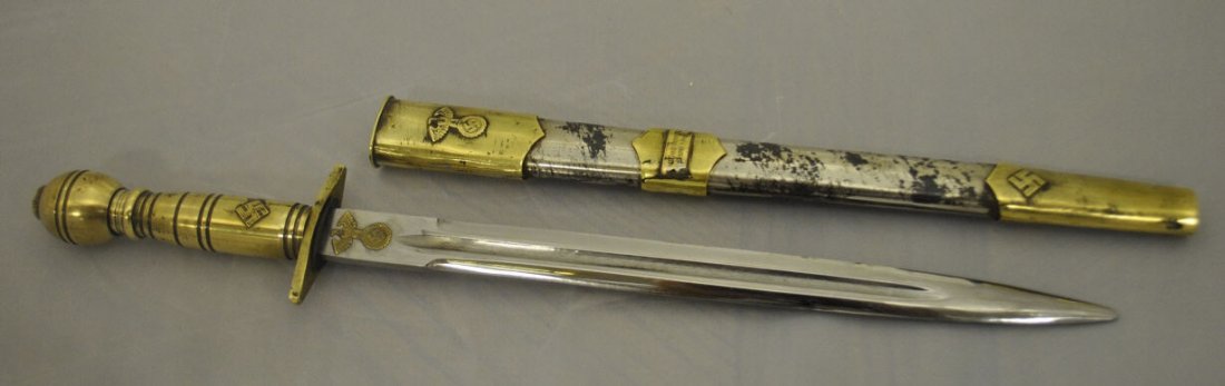 Gustav Krupp von Bohlen und Halbach Dagger: Gustav Krupp von Bohlen und Halbach presentation dagger. WWII era gilt decorated dagger. Hallmarked and engraved. Measures 13.5 in length.