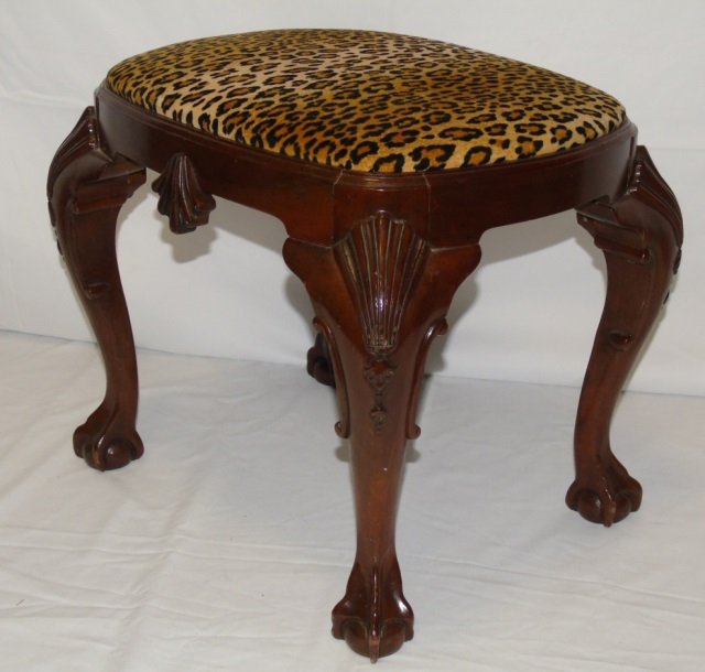 Chippendale Style Leopard Upholstered Bench (1 of 6)