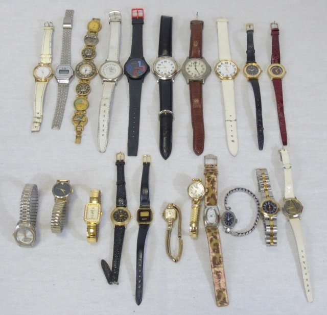 Lot of 21 Vintage Misc. Ladies'  Fashion Watches (1 of 6)