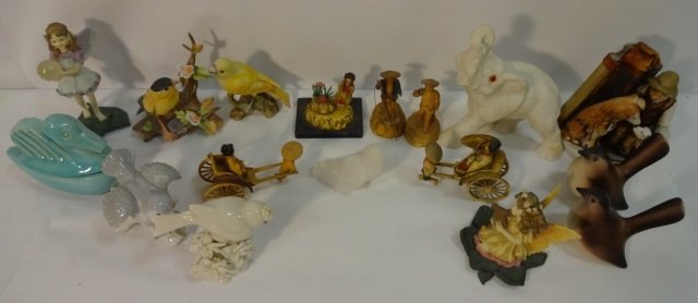 Collection of Vintage & Contemporary Porcelain (1 of 9)