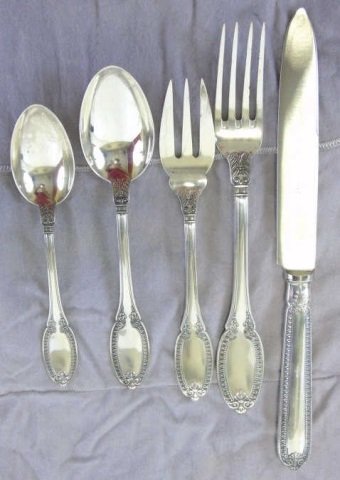 Buccellati Sterling Silver Flatware Service for 8: Buccellati Sterling Silver Flatware Service for 8. Empire pattern. Each of the complete eight place settings has five pieces, two large serving spoons. Each dinner knife measures 10 inches, each fork