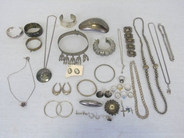 Antique & Vintage Sterling & Silver Jewelry. (1 of 10)