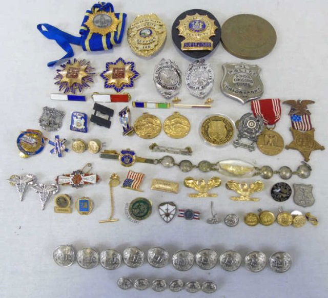 Assorted Antique & Vintage Medals / Badges (1 of 9)