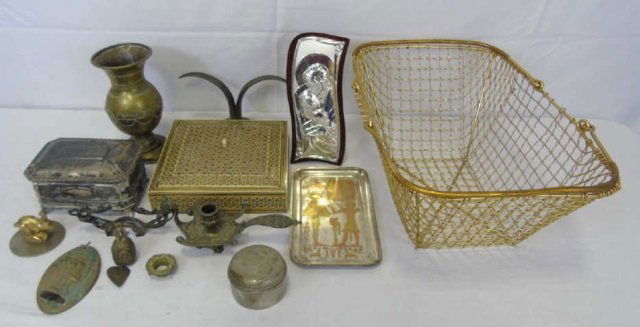 Antique & Vintage Metal and Wood Table Articles: Antique & Vintage Metal and Wood Table Articles. Gilt metal basket, silver late religious scene, Egyptian tray, rabbit statue,. Abraham Lincoln plaque, candlesticks, baize box, etc. 19th and 20thcentu