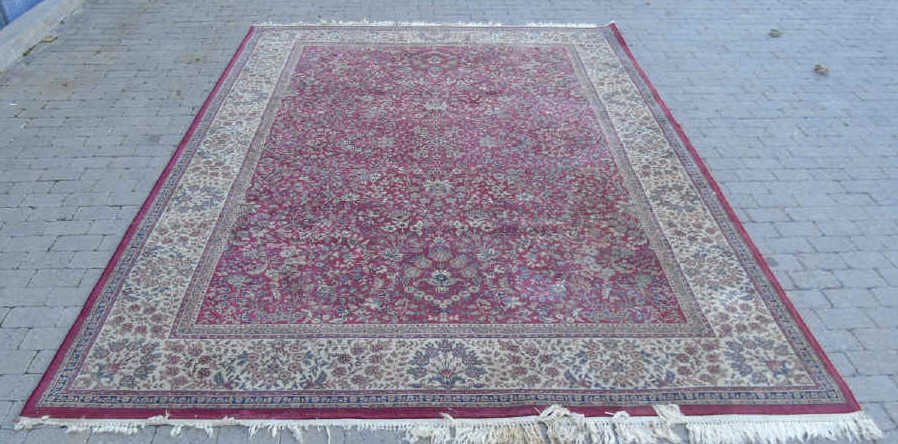 Hand Woven Wool Oriental Rug Carpet Red 132 x 94 (1 of 4)