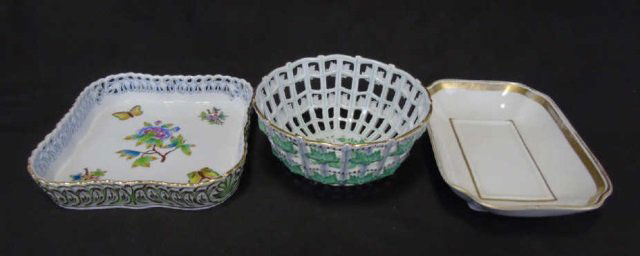 Herend of Hungary - Reticulated Baskets & Tray (1 of 8)