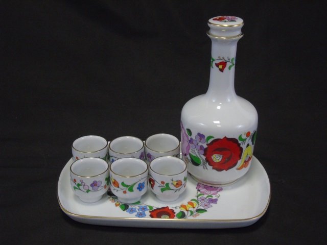 Kalocsa of Hungary Hand Painted Decanter & Cups (1 of 8)