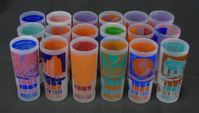(18) New York 1964-1965 World's Fair Glasses (1 of 5)