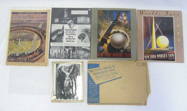 Lot 1939 World's Fair Posters Advertising Souvenir (1 of 4)
