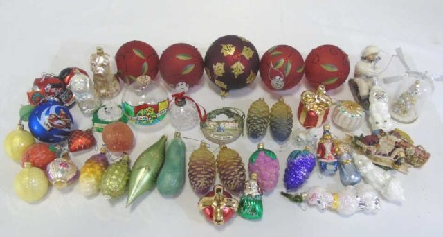 Large Lot Glass Christmas Tree Ornaments Poodles: Lot of approximately 40 glass Christmas ornaments including a motorcycle, poodles, fruit, pinecones, Santa, a heart and much more. See photos for details. Largest ball is 4"diameter. Glass red heart w