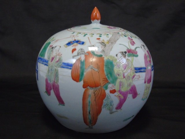 Chinese Famille Rose Painted Porcelain Ginger Jar (1 of 5)