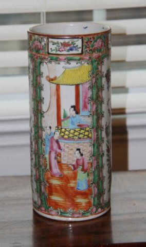 Antique Chinese Hand Painted Porcelain Vase (1 of 4)
