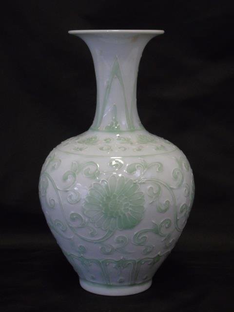 Chinese Hand Painted Ceramic Vase (1 of 5)