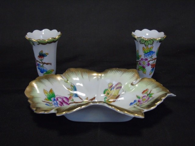 HEREND Queen Victoria VBO Dish & Mini Vases (1 of 9)
