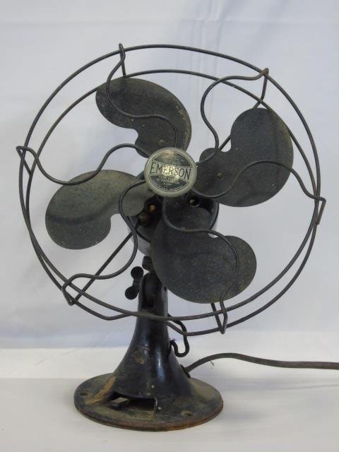 Vintage Emerson Electric Table Fan Type 2250 B (1 of 4)