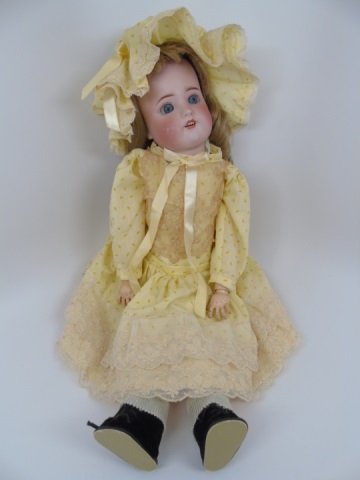 Antique German Simon & Halbig 540 Doll (1 of 4)