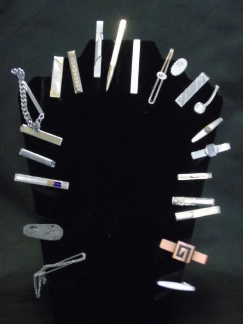 Lot of 22 Vintage Tie Clips Deco Style Swank (1 of 7)