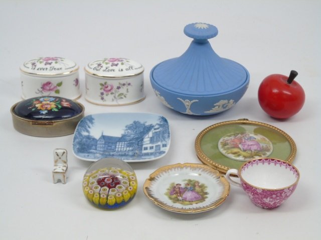 Lot of 11 Various Table Items Porcelain (1 of 6)