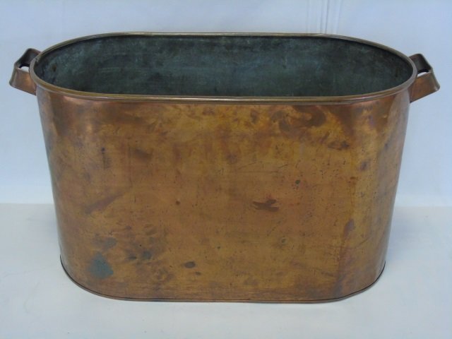 Vintage Copper Tub Ice Bucket / Planter: Vintage Copper Tub. Can be used as an ice bucket / party wine cooler or a planter. 23 1/2" W x 11 1/2" D x 14" H.