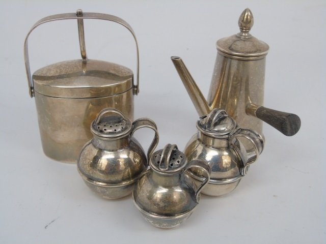 Assorted Sterling Silver Small Table Articles (1 of 7)