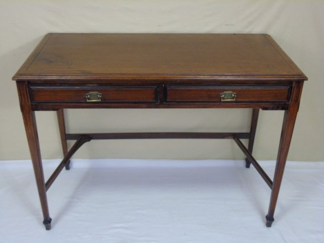 Antique English Edwardian Style Vanity Desk: Antique English Edwardian Style Vanity Desk. Measures 30 x 41 x 20 inches.