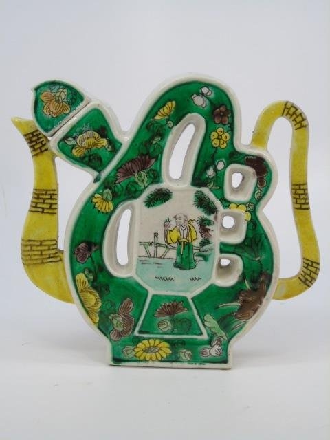 Antique 19th C. Chinese Sancai Porcelain Teapot (1 of 7)