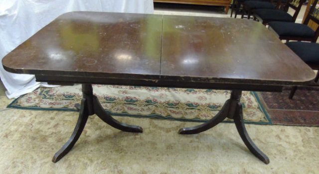 Mahogany Chippendale Style Pedestal Dining Table (1 of 5)