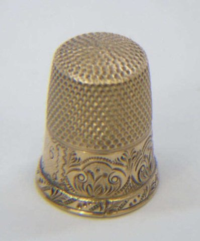 Antique Victorian Gold Sewing Thimble (1 of 3)