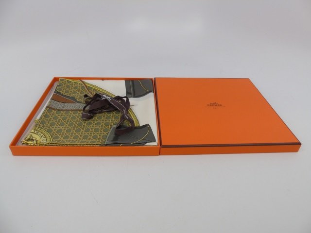 Hermes "Les Voitures" Silk Scarf w/ Box (1 of 8)