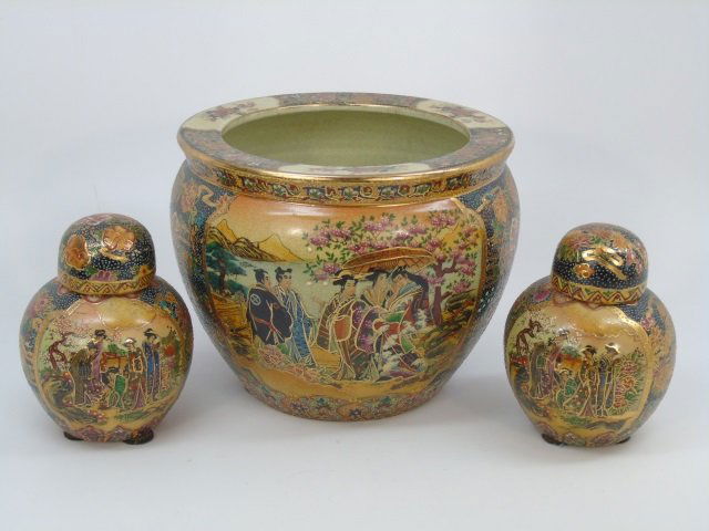 Japanese Pottery Satsuma Style Vases & Pot (1 of 9)