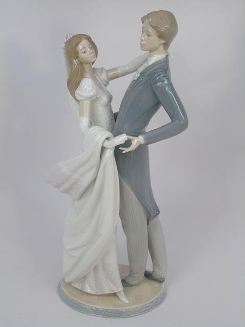 Lladro Porcelain Statue - "I Truly Love You" (1 of 5)