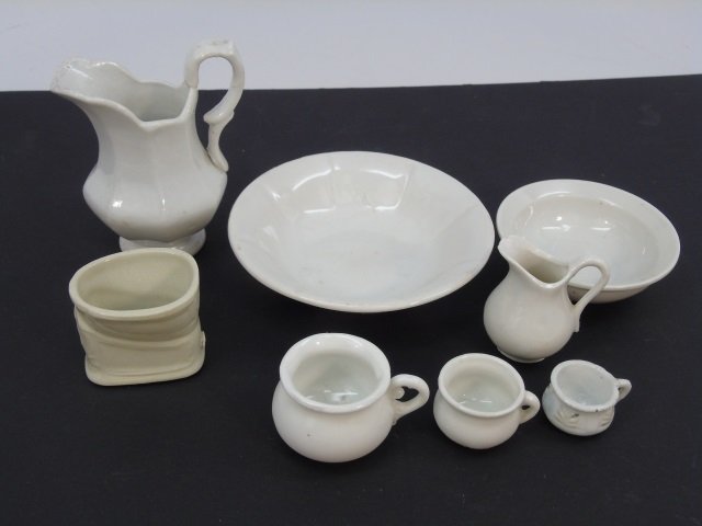 Antique Dollhouse / Fashion Doll Porcelain Items (1 of 4)